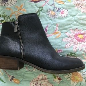 Ankle boots